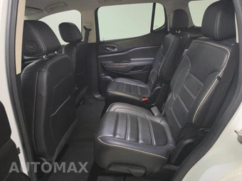 2023 GMC Acadia Denali 5SA - miniatura 13