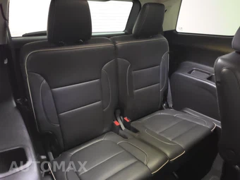 2023 GMC Acadia Denali 5SA - miniatura 14