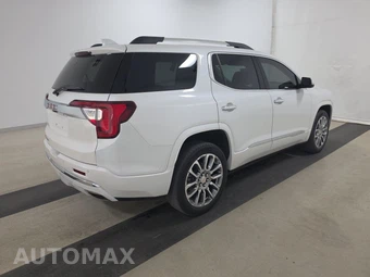 2023 GMC Acadia Denali 5SA - miniatura 4