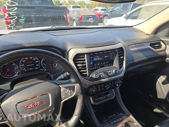 2023 GMC Acadia Denali 5SA - miniatura 11