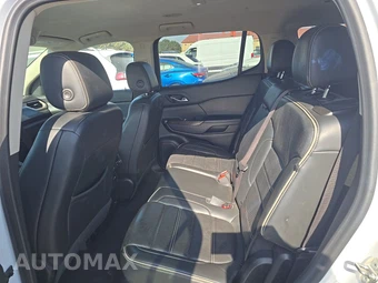 2023 GMC Acadia Denali 5SA - miniatura 13