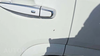 2023 GMC Acadia Denali 5SA - miniatura 23