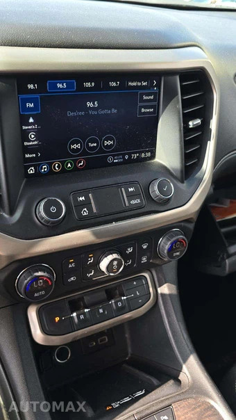 2023 GMC Acadia Denali 5SA - miniatura 19