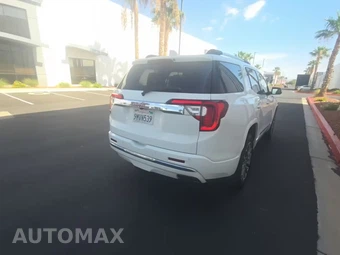 2023 GMC Acadia Denali 5SA - miniatura 4