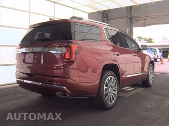 2023 GMC Acadia Denali 5SA - miniatura 4