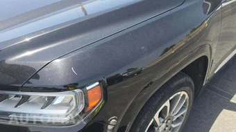 2023 GMC Acadia Denali 5SA - miniatura 24