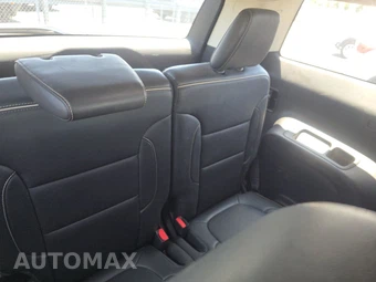 2023 GMC Acadia Denali 5SA - miniatura 14