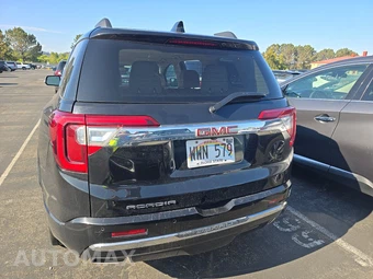 2023 GMC Acadia Denali 5SA - miniatura 5