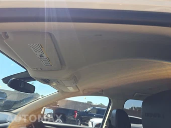 2023 GMC Acadia Denali 5SA - miniatura 15