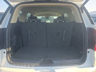 2023 GMC Acadia Denali 5SA - miniatura 18