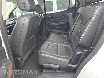 2023 GMC Acadia Denali 5SA - miniatura 13