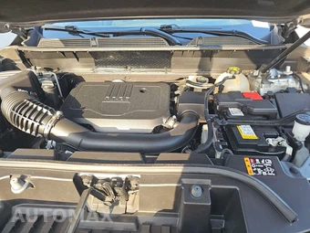 2023 GMC Acadia Denali 5SA - miniatura 16