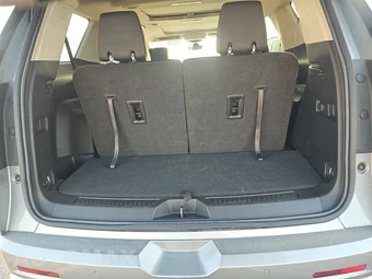 2023 GMC Acadia Denali 5SA - miniatura 17