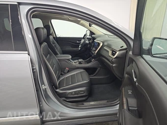 2023 GMC Acadia Denali 5SA - miniatura 8
