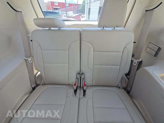 2023 GMC Acadia Denali 5SA - miniatura 14