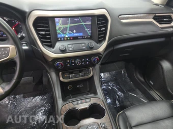 2023 GMC Acadia Denali 5SA - miniatura 11