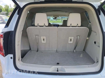 2023 GMC Acadia Denali 5SA - miniatura 15