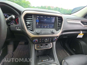 2023 GMC Acadia Denali 5SA - miniatura 10