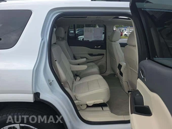 2023 GMC Acadia Denali 5SA - miniatura 14
