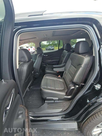 2023 GMC Acadia Denali 5SA - miniatura 10