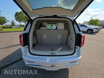 2023 GMC Acadia Denali 5SA - miniatura 12