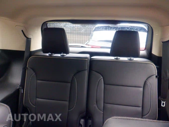 2023 GMC Acadia Denali 5SA - miniatura 11