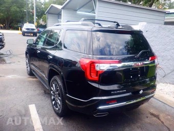 2023 GMC Acadia Denali 5SA - miniatura 13
