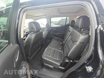 2023 GMC Acadia Denali 5SA - miniatura 13