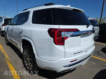 2023 GMC Acadia Denali 5SA - miniatura 6