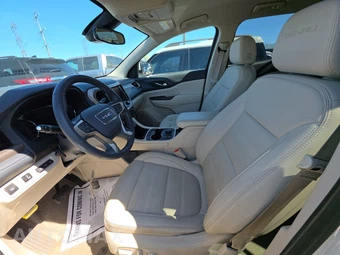 2023 GMC Acadia Denali 5SA - miniatura 7