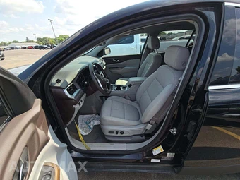 2023 GMC Acadia SLE - miniatura 6