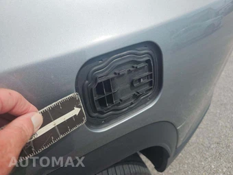 2023 GMC Acadia SLE 3SA - miniatura 20