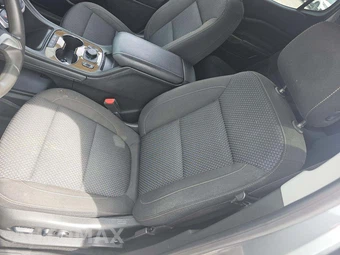 2023 GMC Acadia SLE 3SA - miniatura 3
