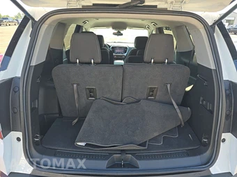 2023 GMC Acadia SLE 3SA - miniatura 17
