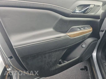 2023 GMC Acadia SLE 3SA – miniatura 9
