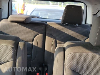 2023 GMC Acadia SLE 3SA - miniatura 14