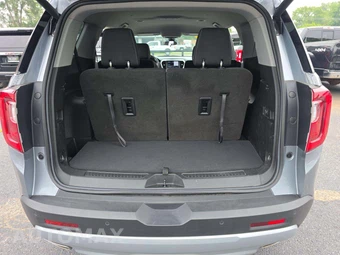 2023 GMC Acadia SLE 3SA - miniatura 15