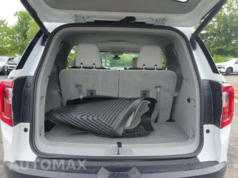 2023 GMC Acadia SLE 3SA - miniatura 15