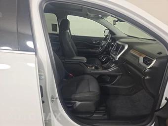 2023 GMC Acadia SLE 3SA - miniatura 8