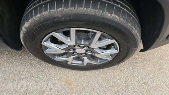 2023 GMC Acadia SLT 4SA - miniatura 21