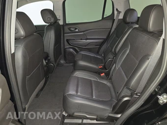 2023 GMC Acadia SLT 4SA - miniatura 13