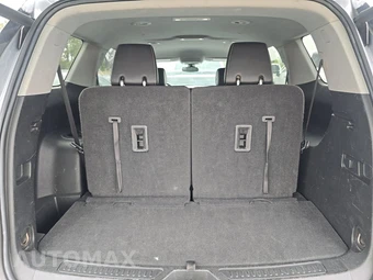 2023 GMC Acadia SLT 4SA - miniatura 18