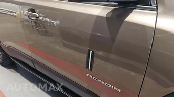 2023 GMC Acadia SLT 4SA - miniatura 26