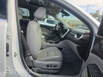 2023 GMC Acadia SLT 4SA - miniatura 8