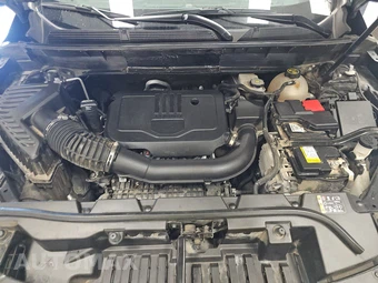 2023 GMC Acadia SLT 4SA - miniatura 15