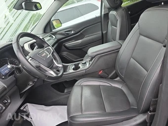 2023 GMC Acadia SLT 4SA - miniatura 13