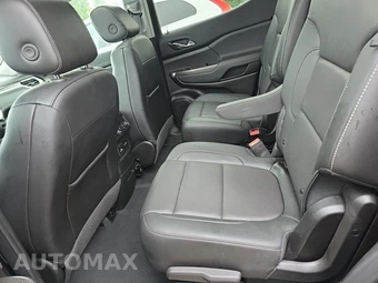 2023 GMC Acadia SLT 4SA - miniatura 16