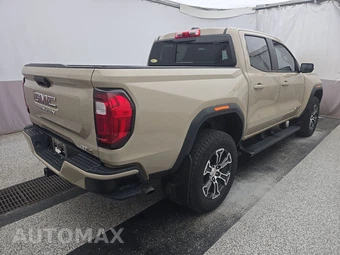 2023 GMC Canyon AT4 Crew Cab Medium Bed - miniatura 4