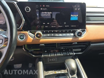 2023 GMC Canyon AT4 Crew Cab Medium Bed - miniatura 17