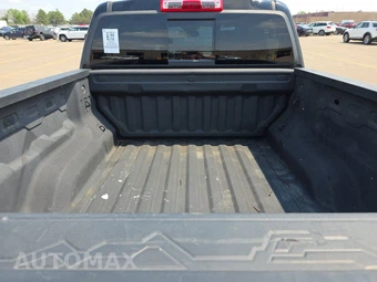 2023 GMC Canyon AT4 Crew Cab Medium Bed - miniatura 23